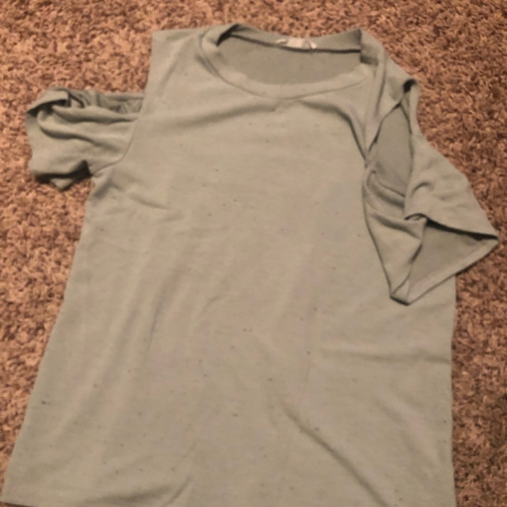 light green shirt with cutout shoulders size:S
